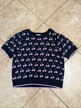 ON·34TH Navy Trim Knit Top with Lavender-Gray Blend